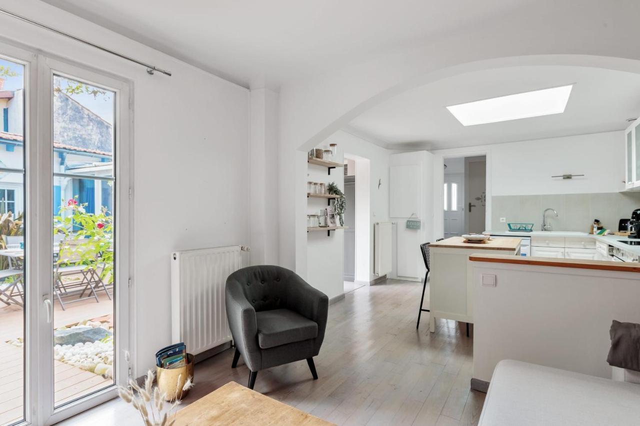 Maison Des Illustres - Welkeys Villa La Rochelle  Bagian luar foto
